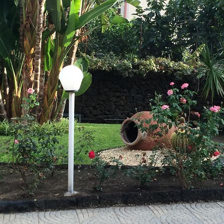 Villa Casa delle Rose Aeroporto di Catania Fontana Rossa Esterno foto